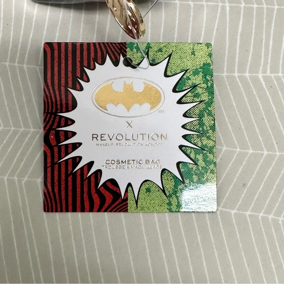 DC Comics Harley Quinn Poison Ivy x Revolution Joker Cosmetic Bag NWT - Picture 5 of 6